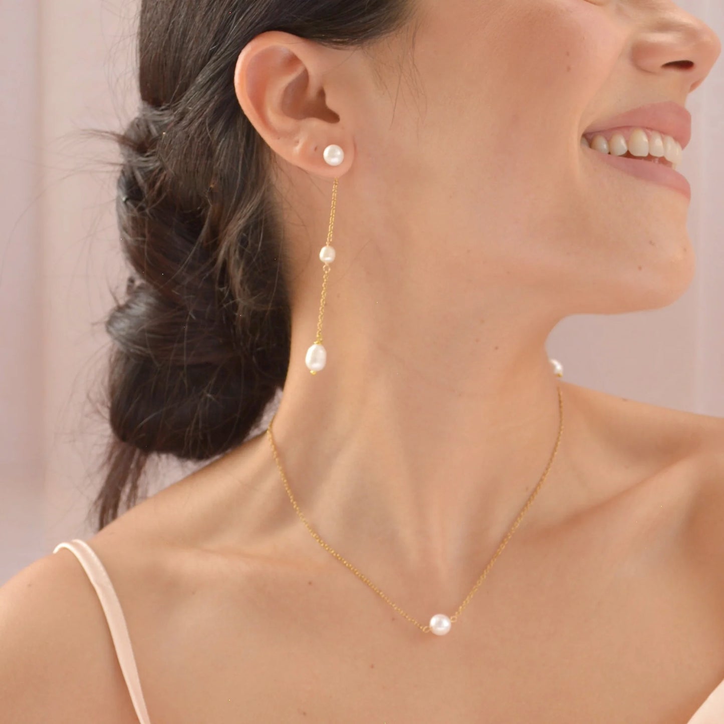 Chloe Pearl Earrings | Gold