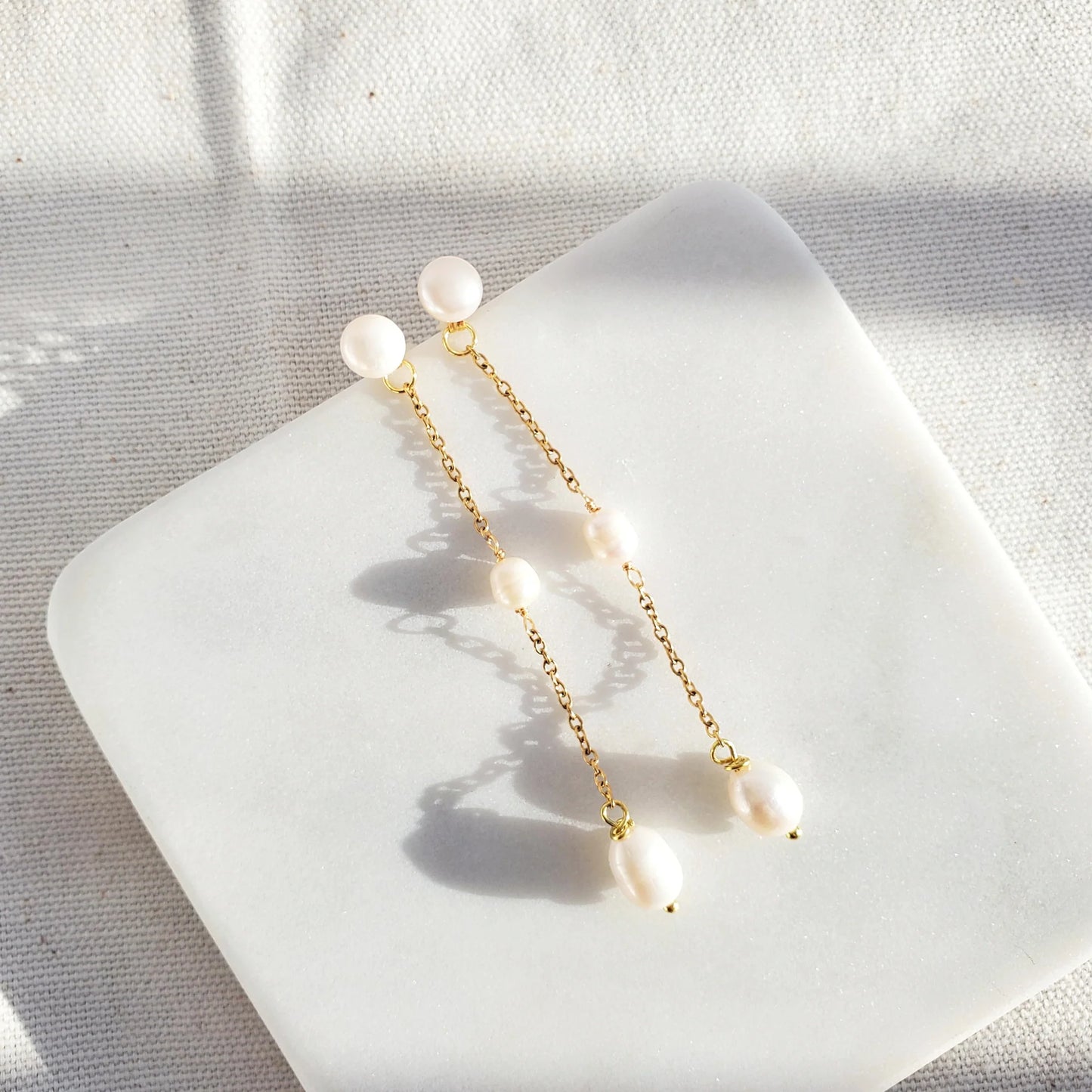 Chloe Pearl Earrings | Gold
