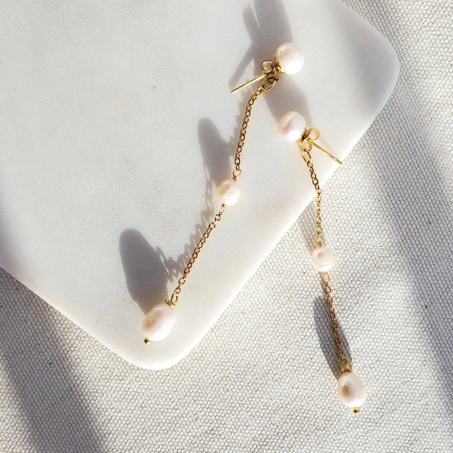 Chloe Pearl Earrings | Gold