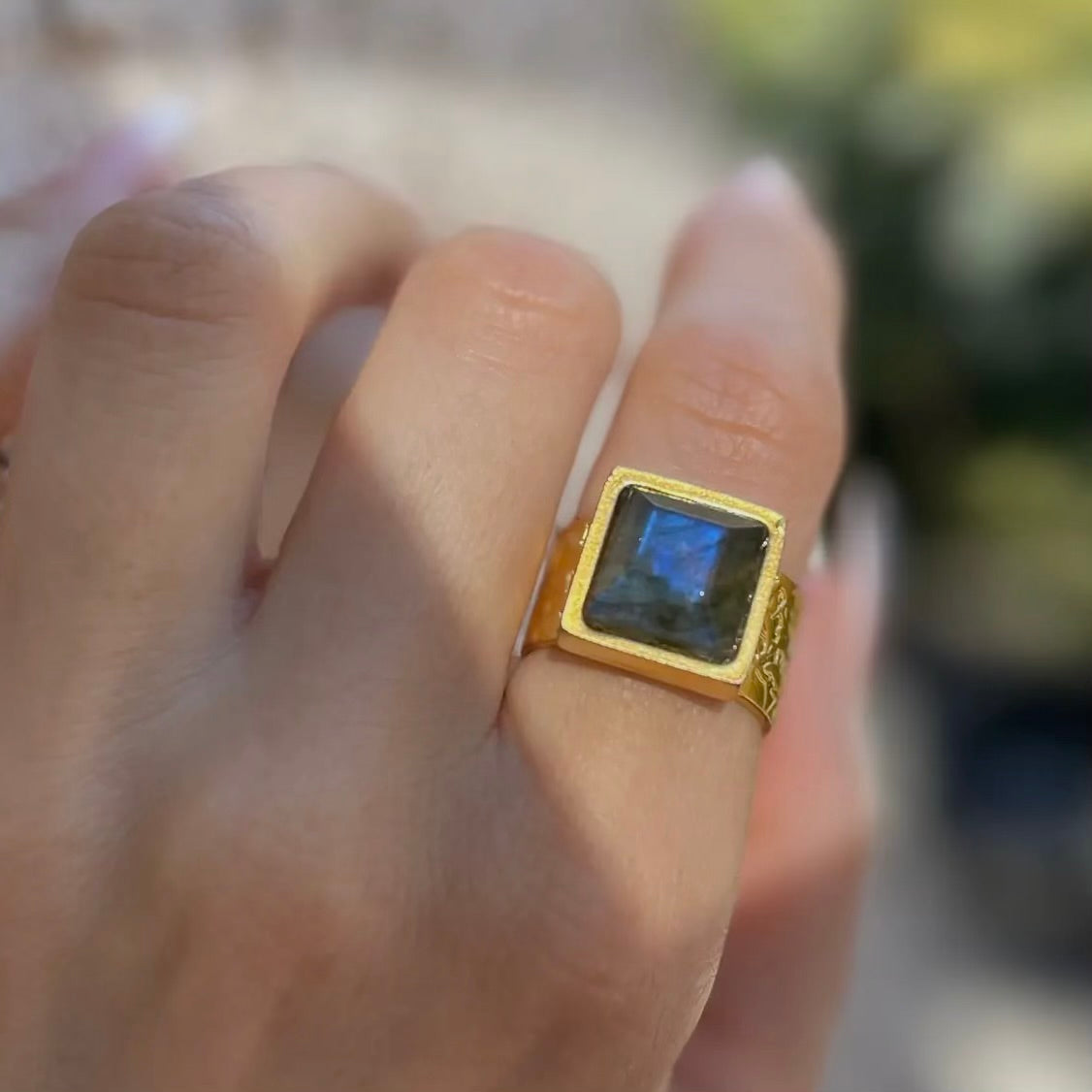 Presence Labradorite Ring