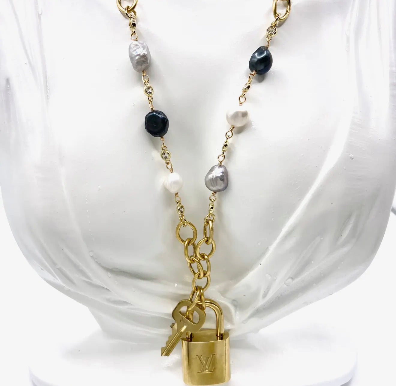 Authentic Louis Vuitton Lock Necklace| Freshwater Pearl