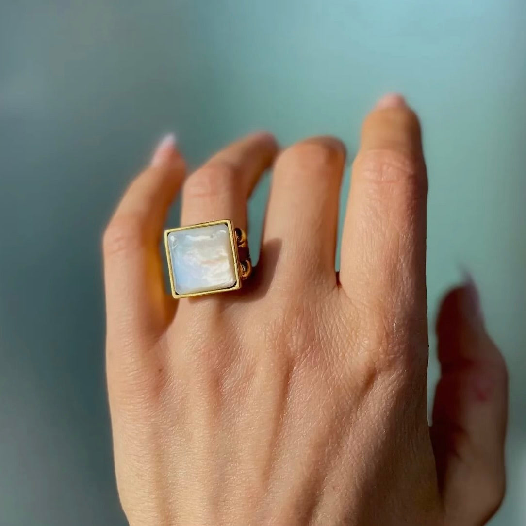 Mother of Pearl Square Ring