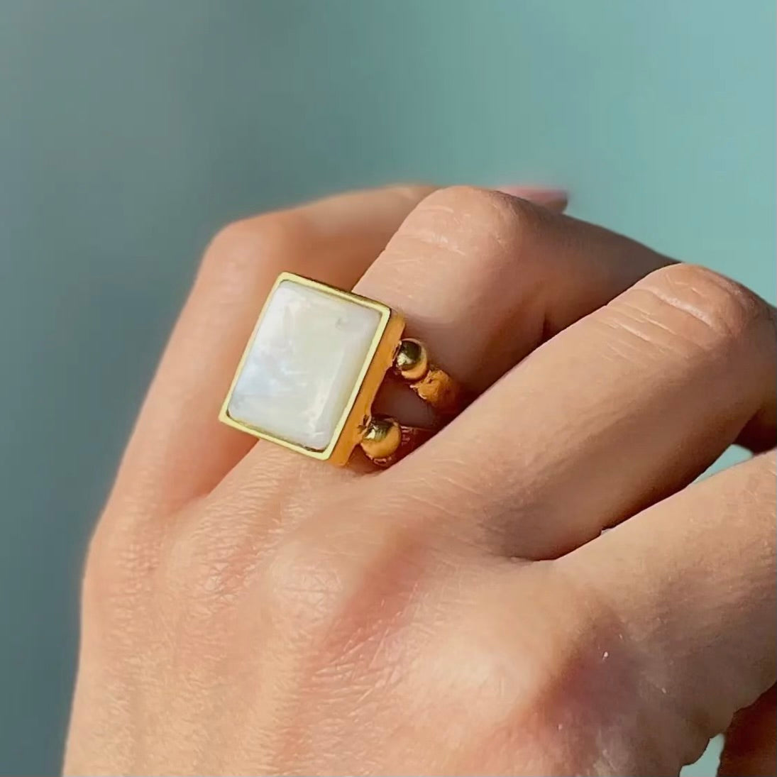 Mother of Pearl Square Ring