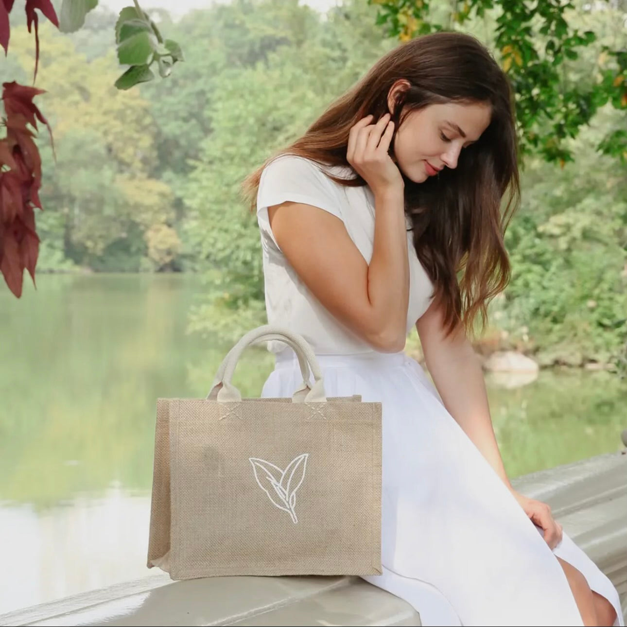 Jute & Canvas Tote | Leaf Design with Inner Pocket