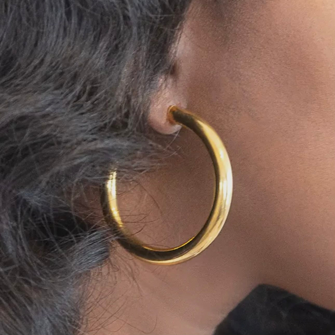 Medium Gold Hoop Earrings