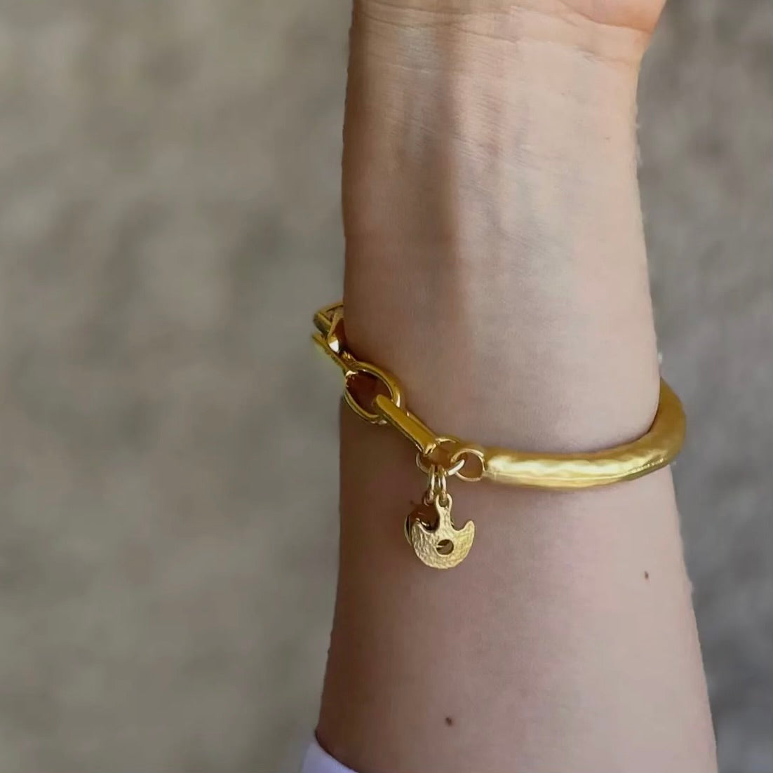 Presence Anchor Bracelet