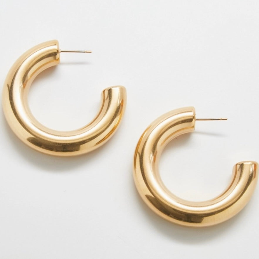 Medium Chunky Hoop Earrings