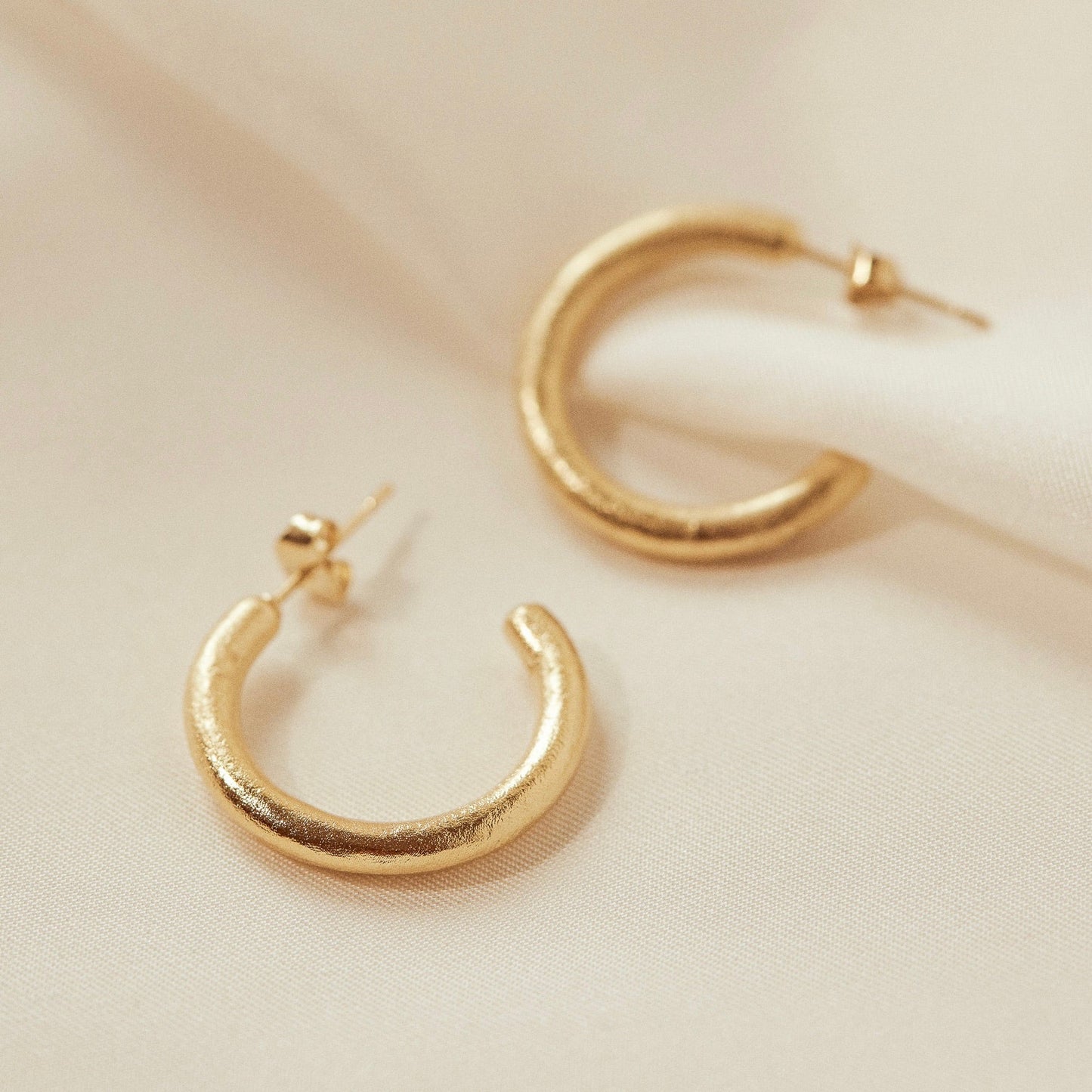 Mona Earrings