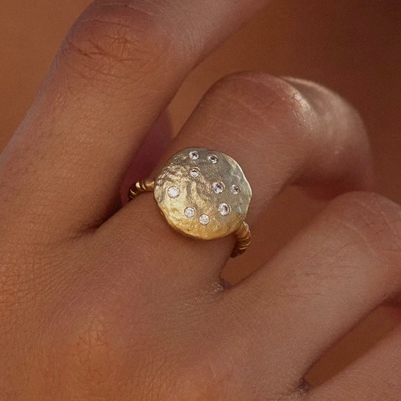 Lattea Ring