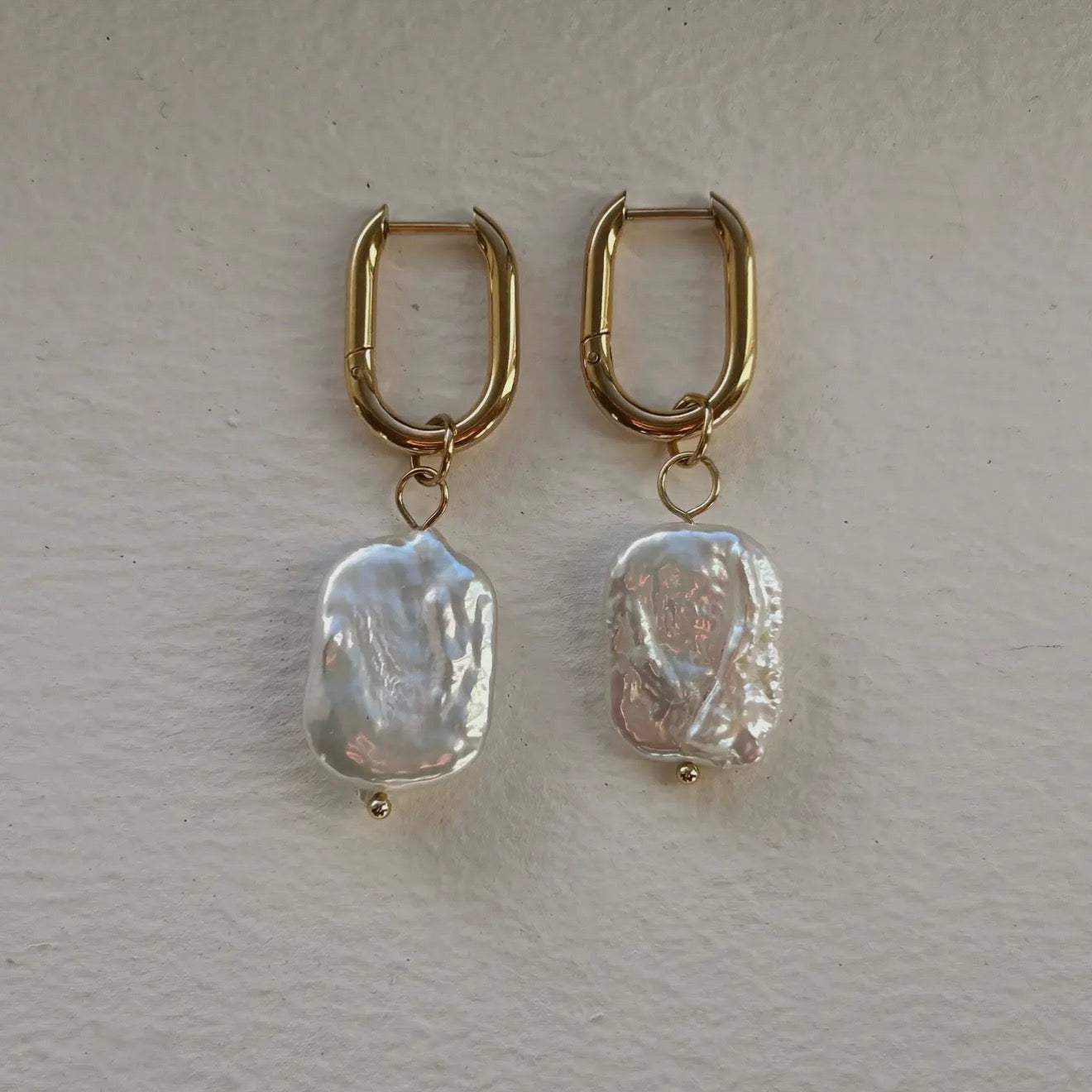 Lilo Pearl Drop Earrings