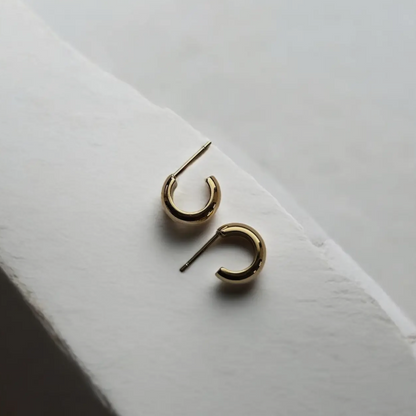 Claire Huggie Hoops
