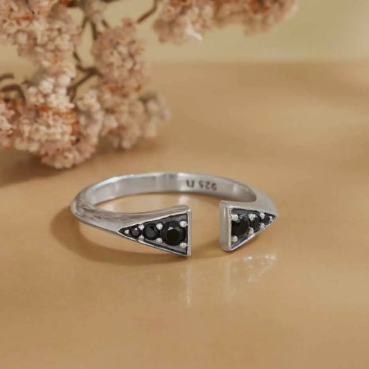 Black Crystal Ring