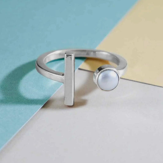 Pearl and Bar Ring