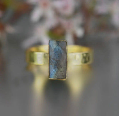 Rectangle (Vertical) Labradorite Ring