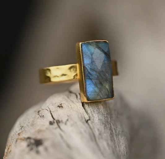 Rectangle (Vertical) Labradorite Ring